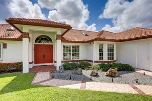 Exterior - Pet-Friendly Port St Lucie Home - 7 Mi to Beaches! (Port St. Lucie)