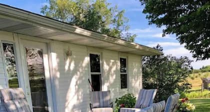 Come to where the colors surround you!Gorgeous Country and water Views, tranquil
