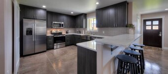 Desert Hideaway<br>New spacious custom home