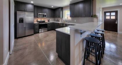 Desert Hideaway<br>New spacious custom home