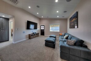 Smart TV, stereo