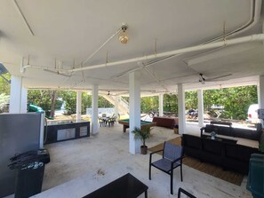 Games room - Best location in the Florida Keys. (Key Largo)