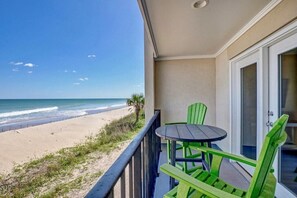 Property grounds - "Beachaholic" 2 bed/2 bath condo in Villa Capriani (North Topsail Beach)
