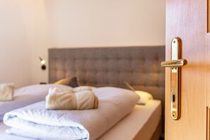 1 chambre, fer et planche à repasser, Wi-Fi gratuit, draps fournis
