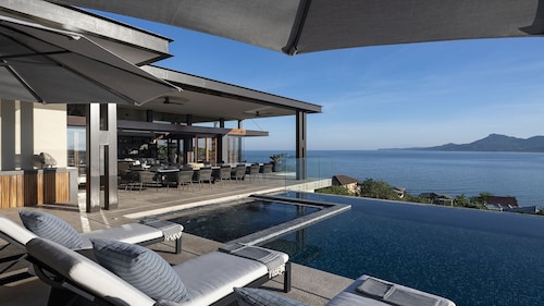 CASA MARIAS Private Luxury Villa in gated community with premier Golf membership