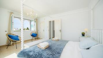 3 chambres, fer et planche à repasser, Wi-Fi gratuit, draps fournis