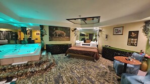 Premium bedding, down duvets, memory-foam beds, individually furnished - Inn of The Dove Harrisburg-Hershey Romantic Suites (Harrisburg)
