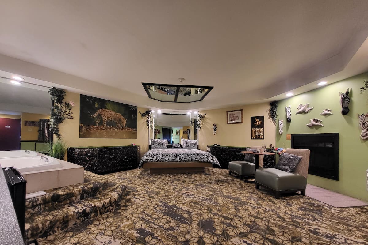 Quarto romântico, 1 cama King, para não fumantes, vista para o jardim | Comodidades do quarto