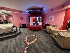 Luxury Room | Premium bedding, down duvets, memory-foam beds, individually furnished - Inn of The Dove Harrisburg-Hershey Romantic Suites (Harrisburg)