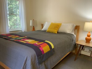 4 bedrooms, desk, iron/ironing board, free WiFi