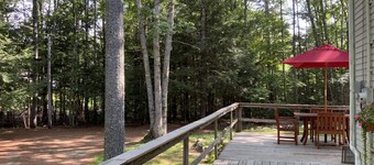 Cozy cottage in woodland setting near to hiking biking and lakes