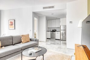 Télévision, chaîne hi-fi