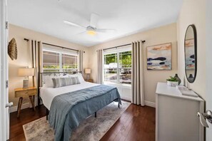 4 chambres, bureau, fer et planche à repasser, lit parapluie