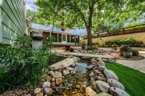 Garden Oasis Home with Hot Tub, Game Room, Full Kitchen