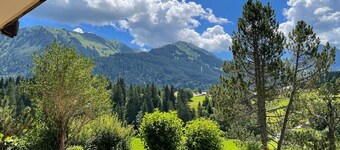 Holiday Apartment Fewo 2 am Auweg with Moutain View, Shared Garden & Wi-Fi