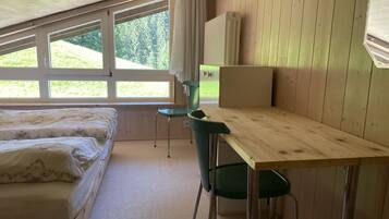 2 Schlafzimmer, kostenloses WLAN, BettwÀsche