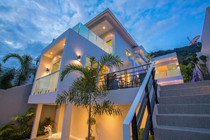 Exterior - Elegant Designer 4BR Pool Villa Skylight (Kamala)