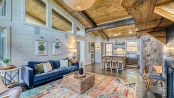 スマートテレビ、暖炉