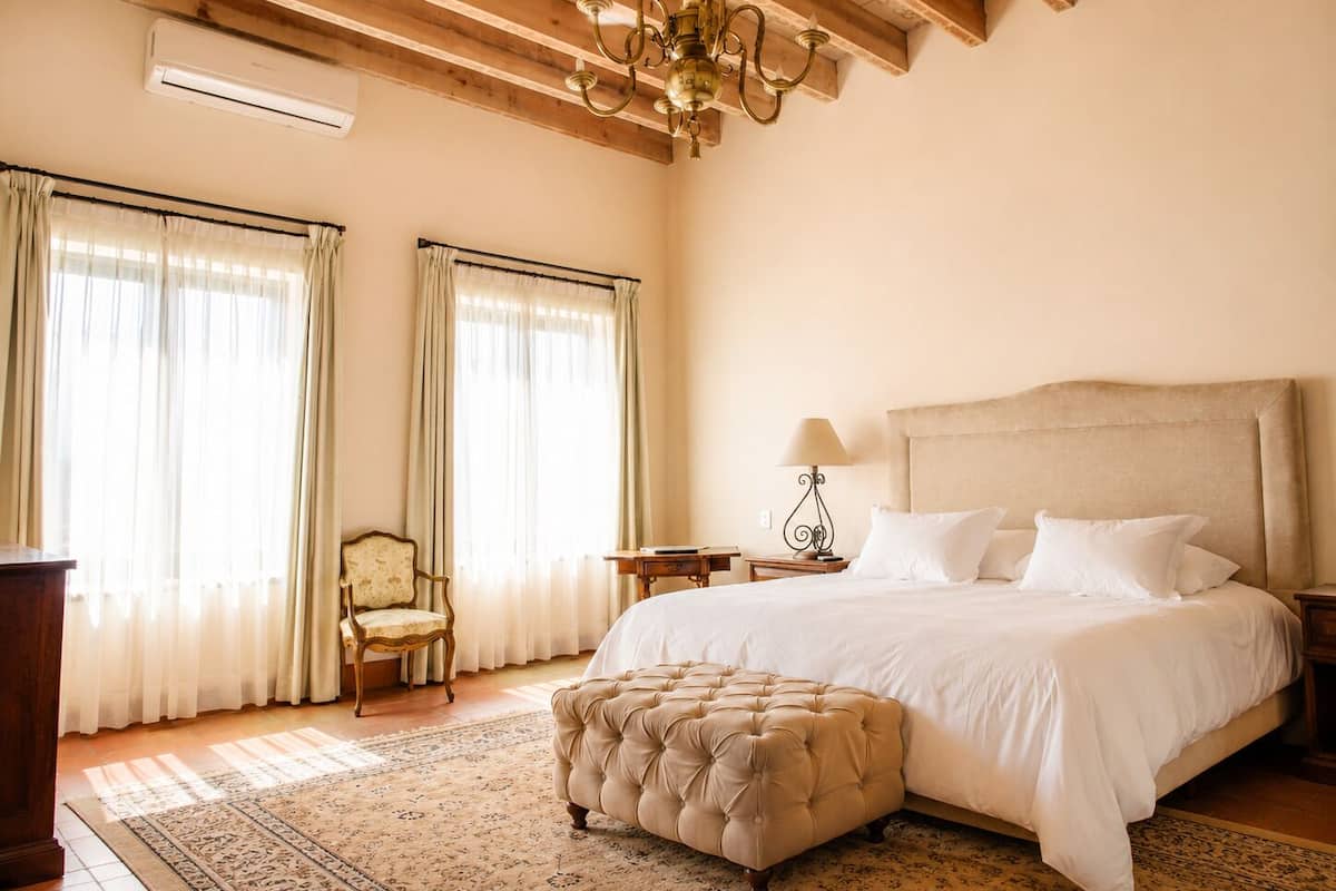 Junior Room | Free WiFi, bed sheets