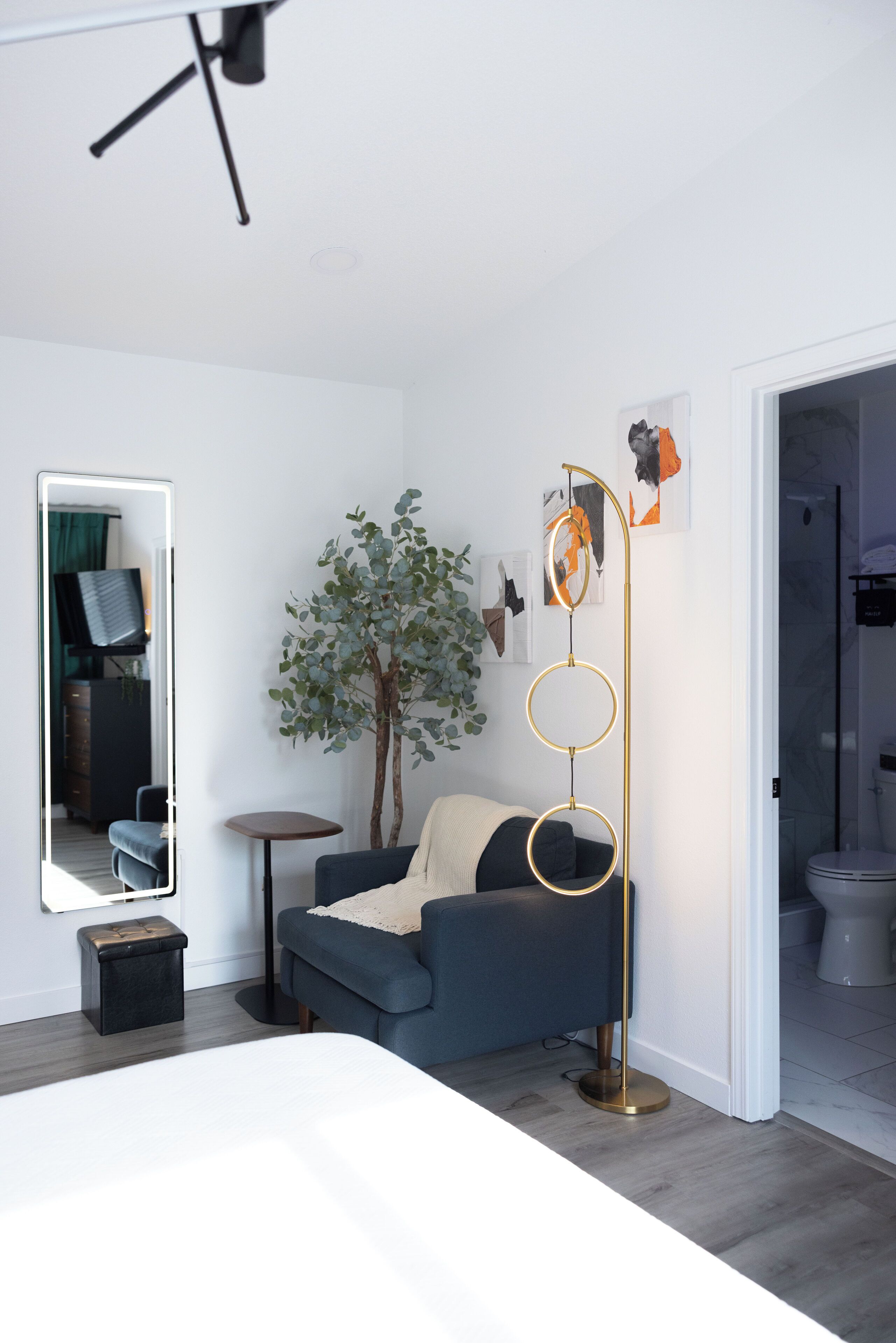 3 bedrooms, in-room safe, desk, iron/ironing board