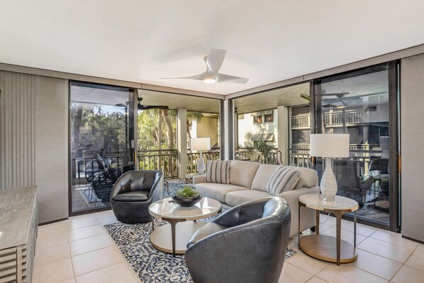 TV - 2nd-floor condo with private beach access, lanai, and access to heated pool (Bonita Springs)