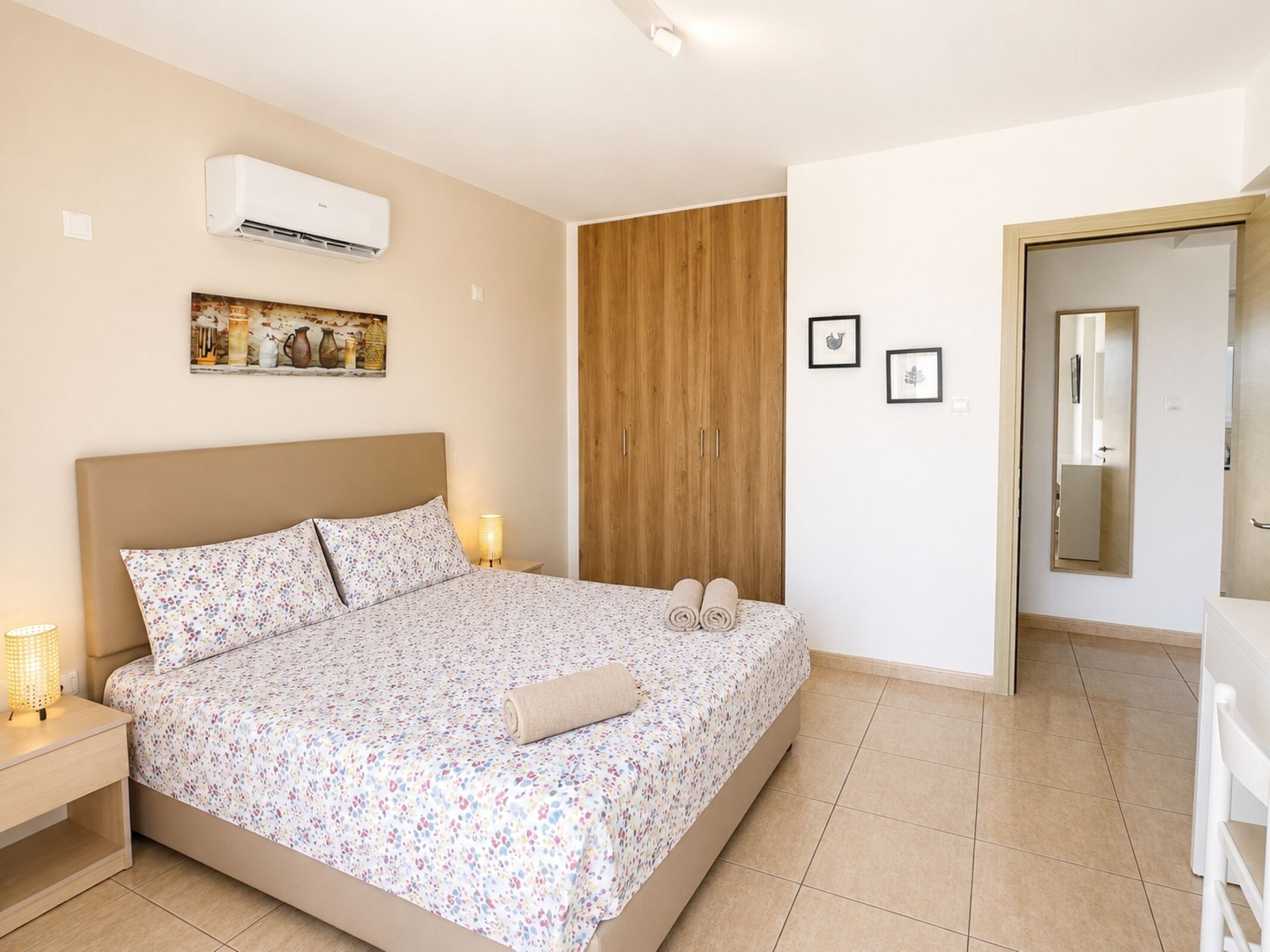 Apartment (1 Bedroom) | Interior