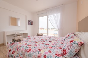 Appartement Supérieur, vue piscine | Vue de la chambre