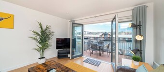 Quayside Apartment - City Quay Comfort