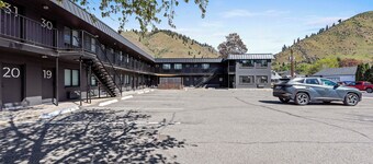 Cashmere Inn