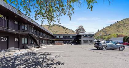 Cashmere Inn
