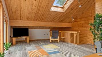 Studio, Accessible | 3 bedrooms, WiFi