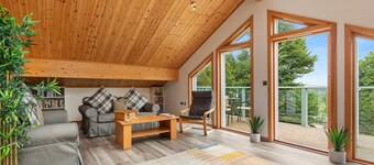 Everwyn Lodge - Luxury Lodge With Hot Tub