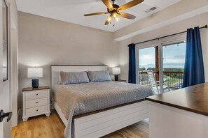 8 chambres, fer et planche à repasser, accès au Wi-Fi (inclus)