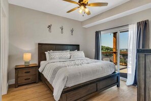 5 bedrooms, free WiFi, bed sheets