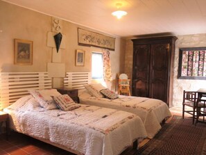 1 غرفة نوم وخدمة الإنترنت