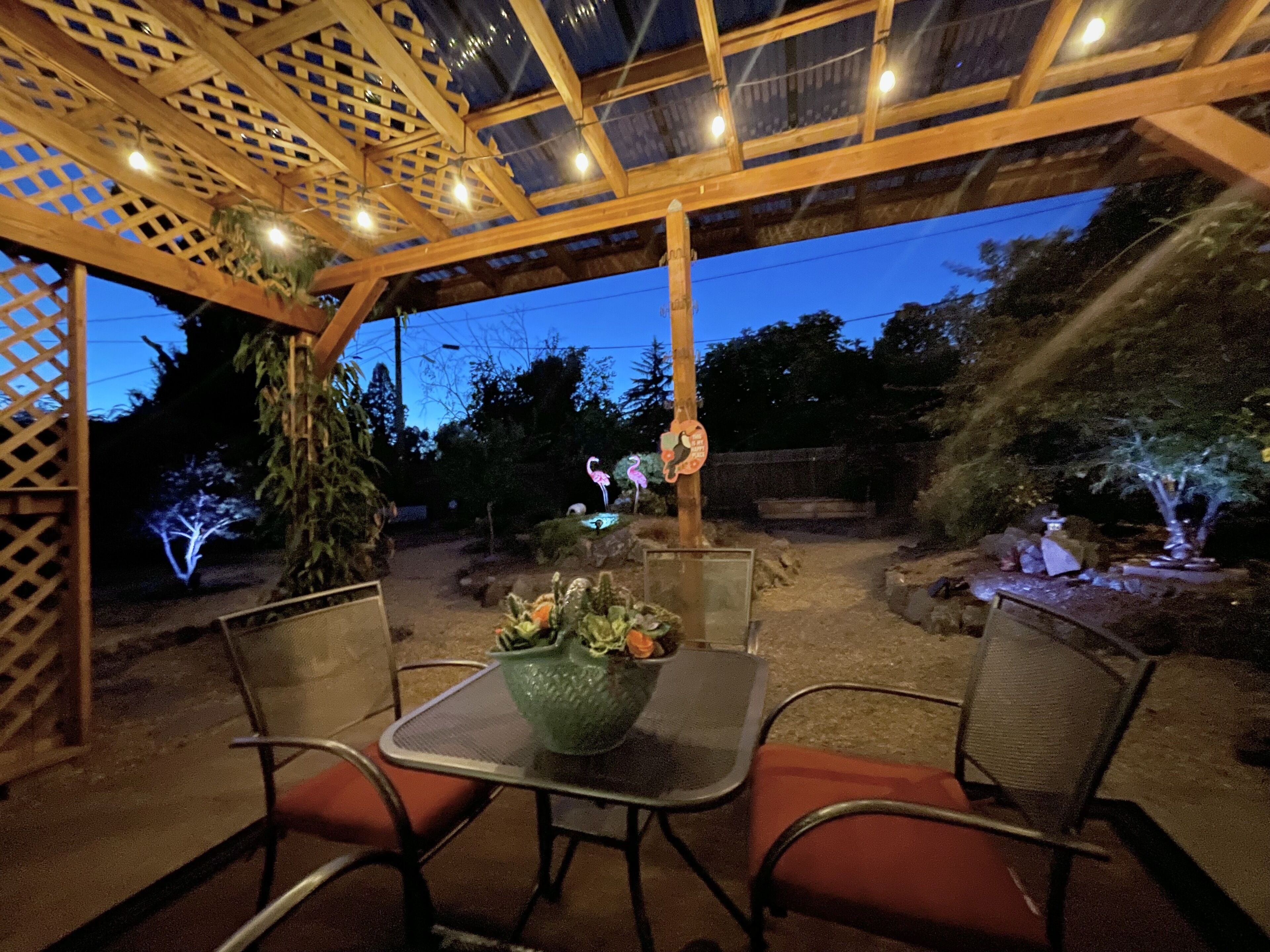 تناول الطعام بالخارج