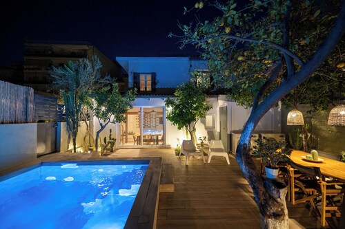 Garden Cellar - Kalamata Mediterranean Suites & Villas