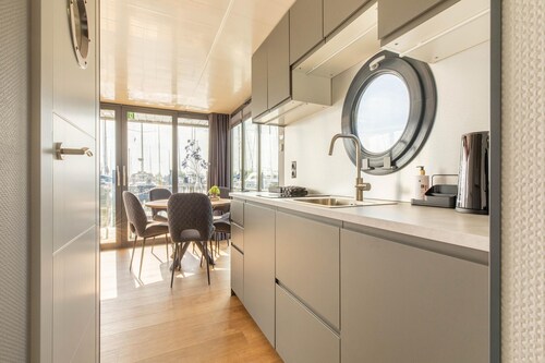 Houseboat in Volendam Marina