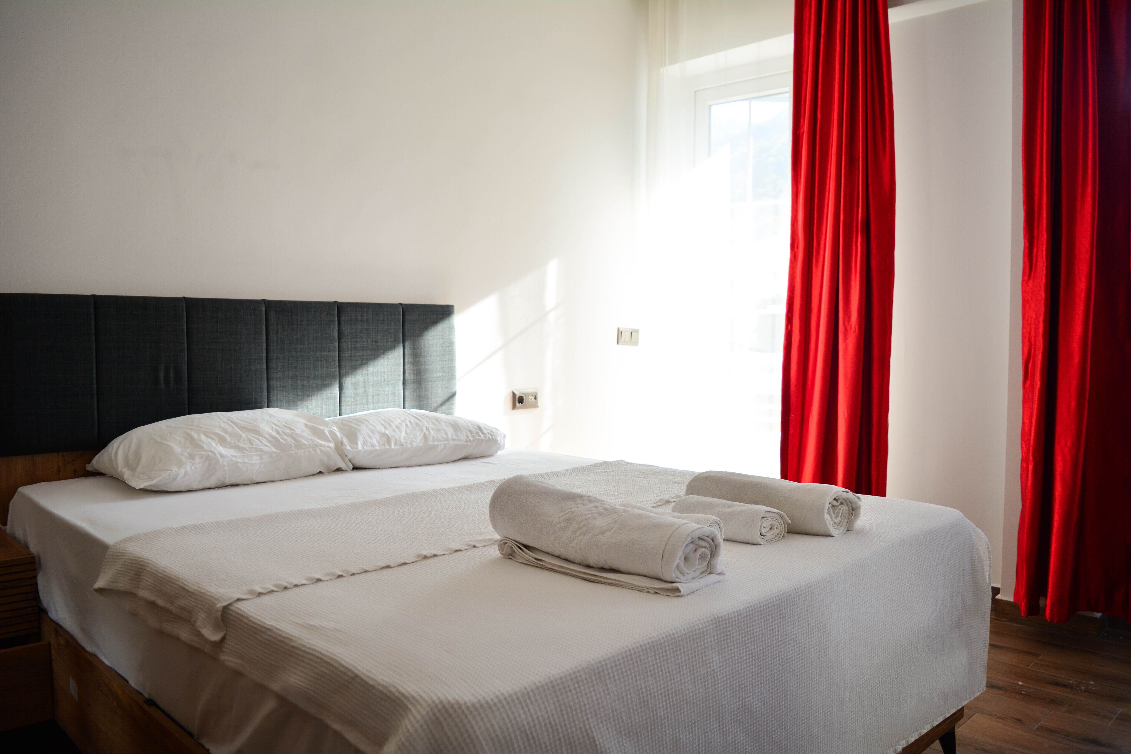 Luxury-Suite | 2 Schlafzimmer, hochwertige Bettwaren, Schreibtisch