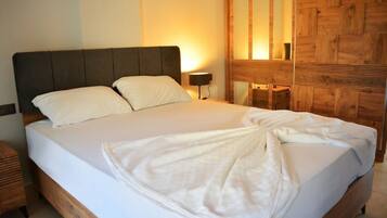 Luxury Suite | 2 bedrooms, premium bedding, desk, laptop workspace