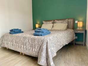 3 camere, Wi-Fi gratuito, lenzuola