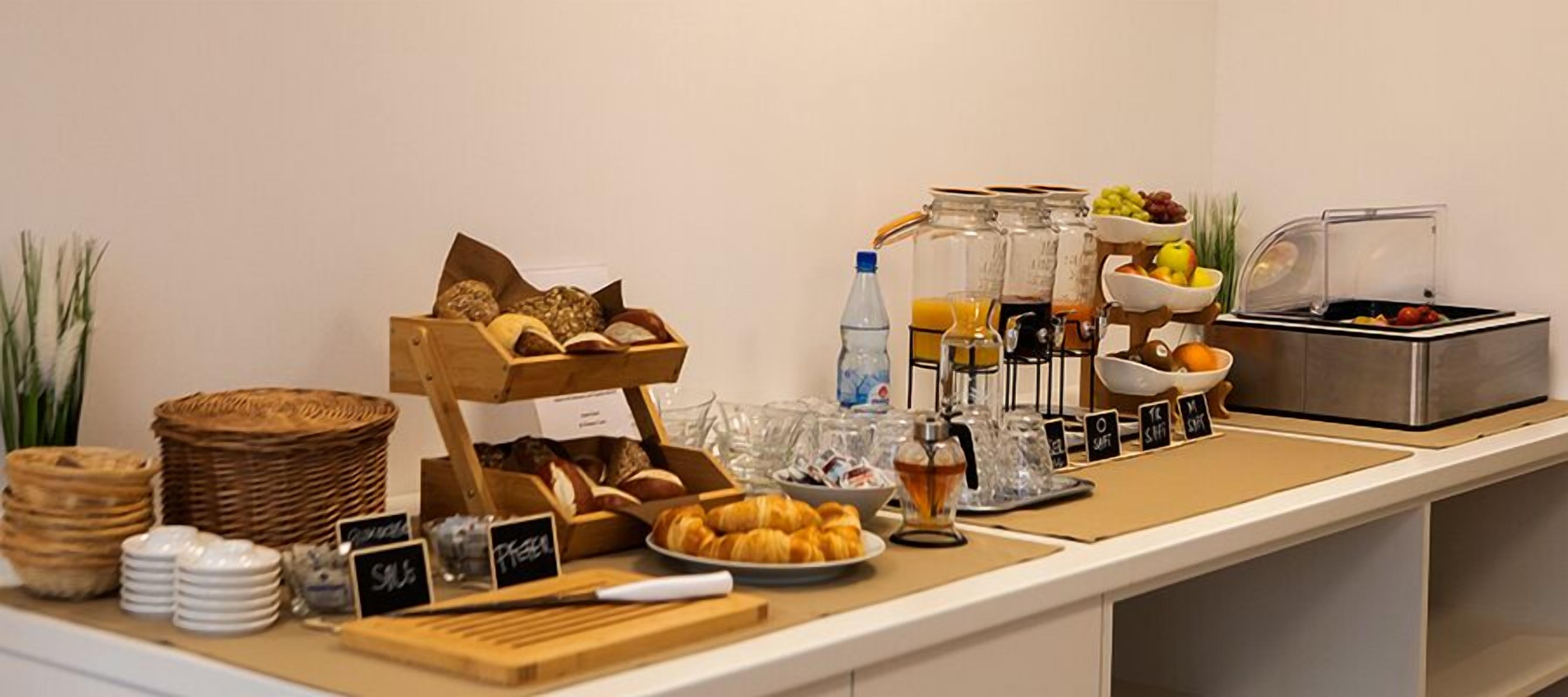 Tägliches inbegriffenes Frühstücksbuffet