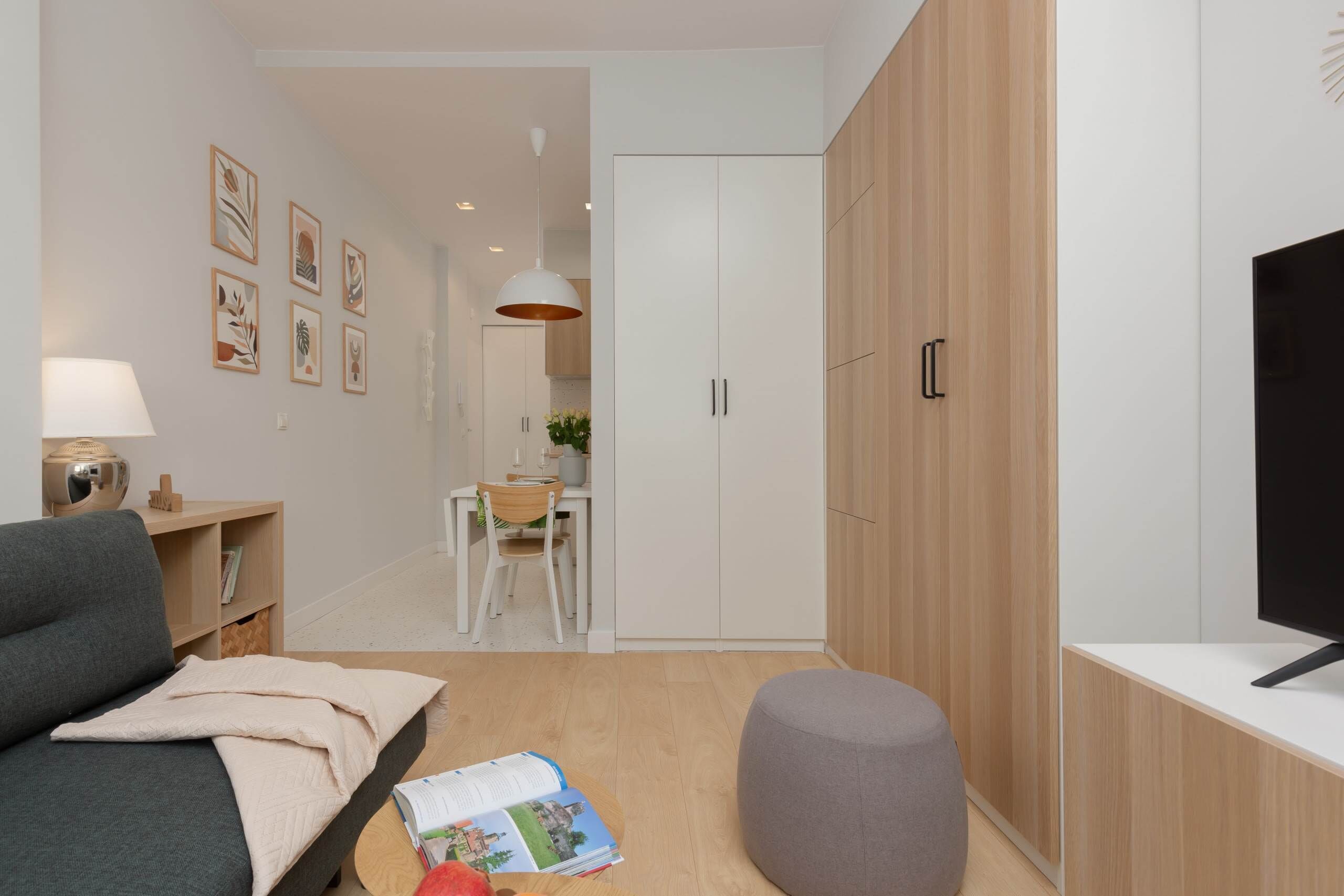 Télévision, espaces bureaux