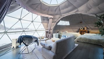 Standard Room, 4 Bedrooms, Non Smoking, Mountain View