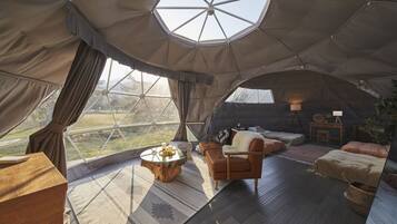 Standard Room, 4 Bedrooms, Non Smoking, Mountain View | In-room safe, WiFi, bed sheets