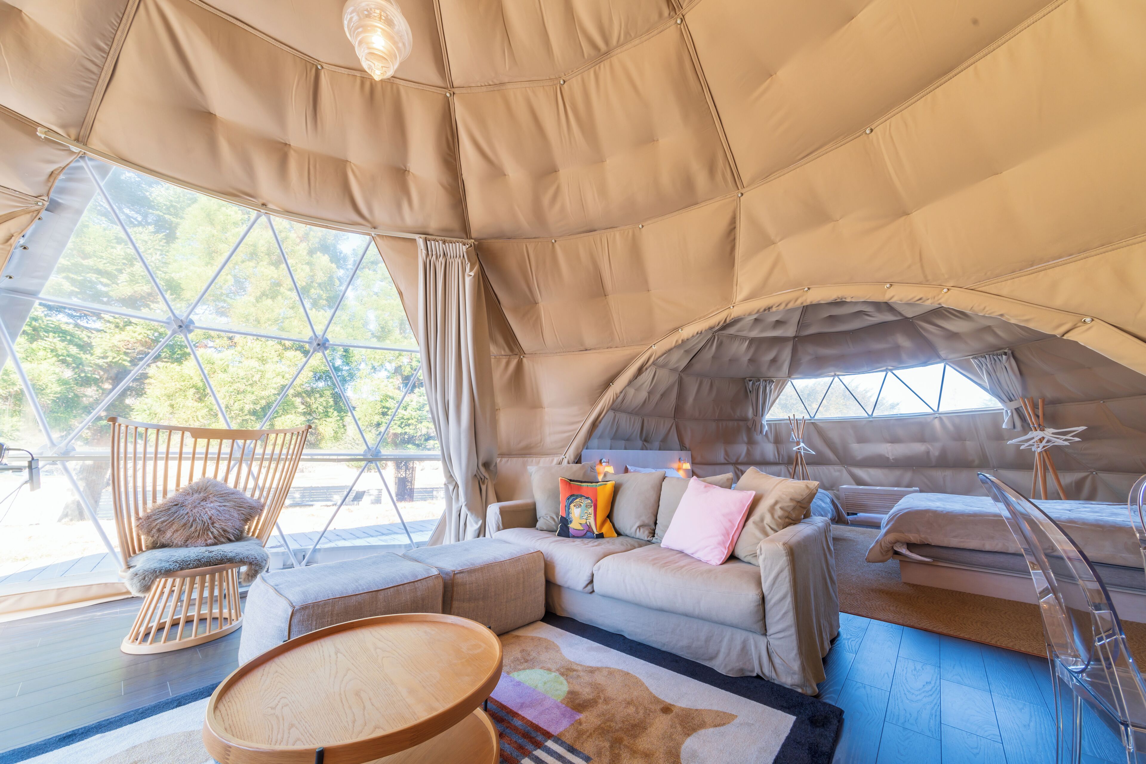 EXECUTIVE SUITE Twin Dome | In-room safe, WiFi, bed sheets