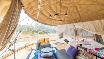 EXECUTIVE SUITE single dome 8m | In-room safe, WiFi, bed sheets