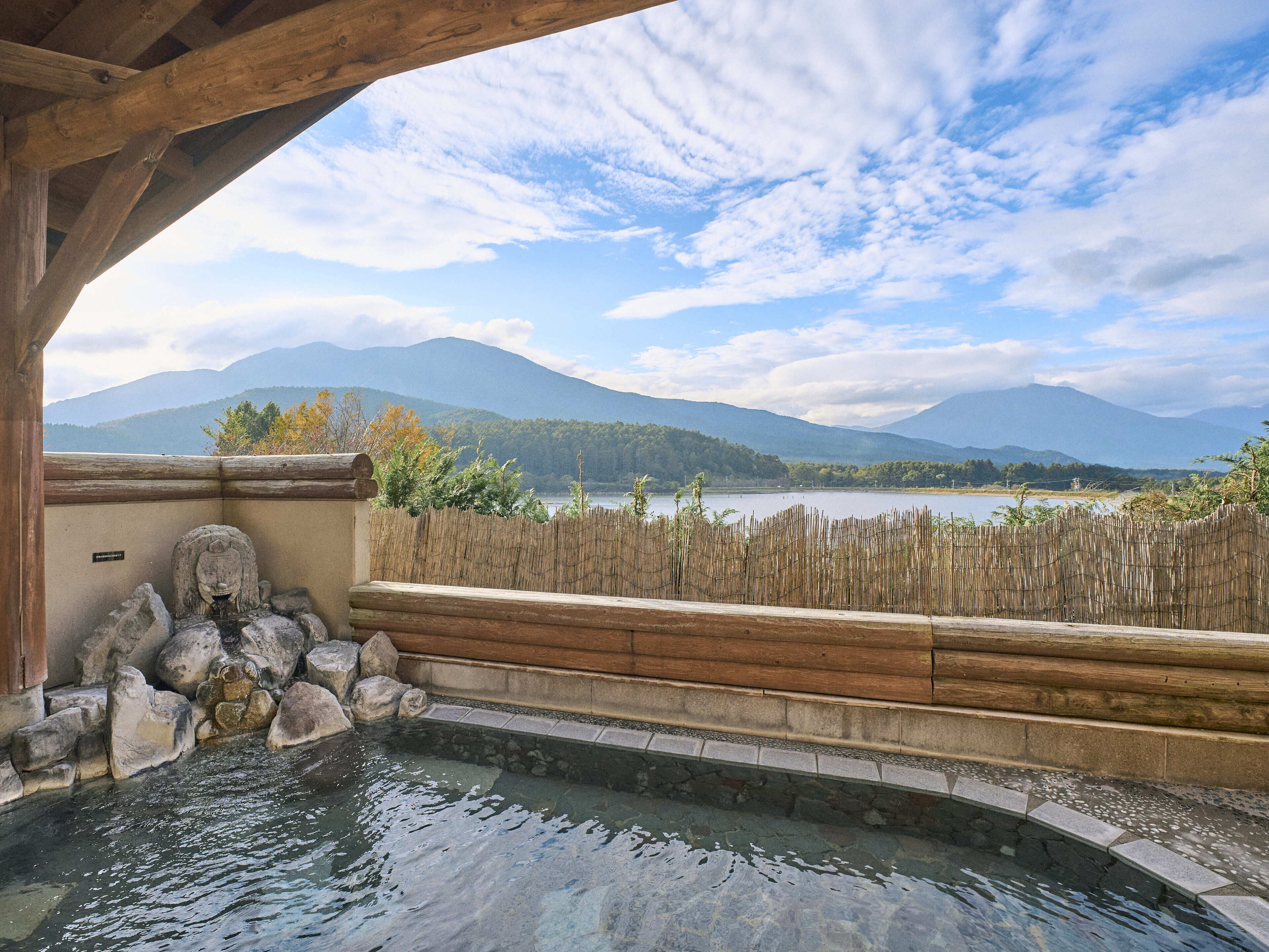 น้ำพุร้อน