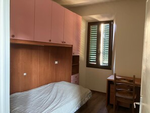1 bedroom - Lovely room in FIrenze (Firenze)