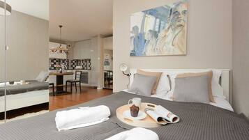 1 bedroom, iron/ironing board, WiFi, bed sheets
